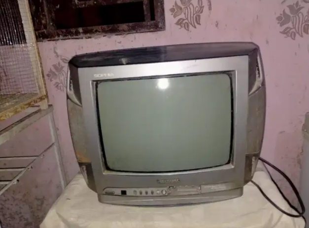 Panasonic tv Available for sale