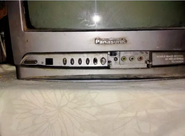 Panasonic tv Available for sale