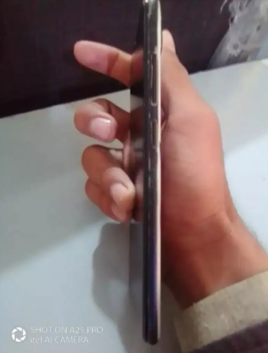 Vivo y93 3/64gb Smartphone For Sale in Peshawar