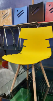 China chair Available for sale in Lahore