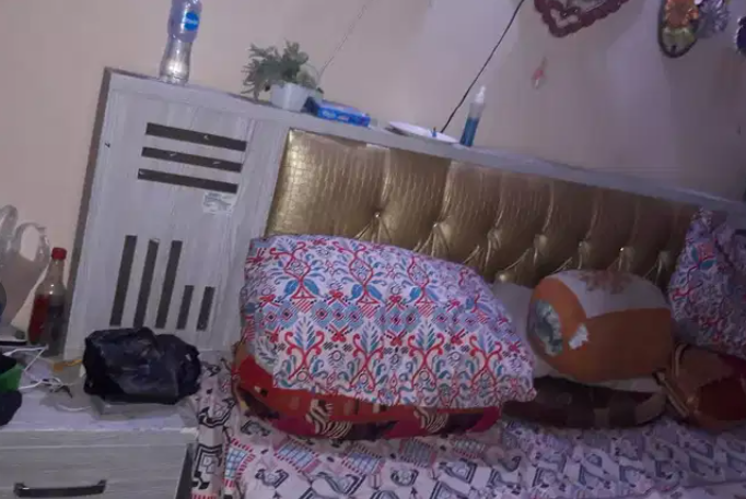 Complete bed room set Available for sale