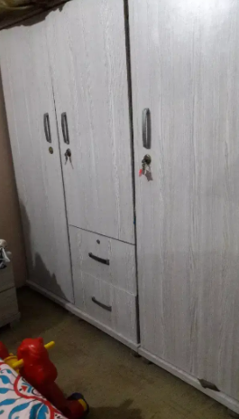 Complete bed room set Available for sale