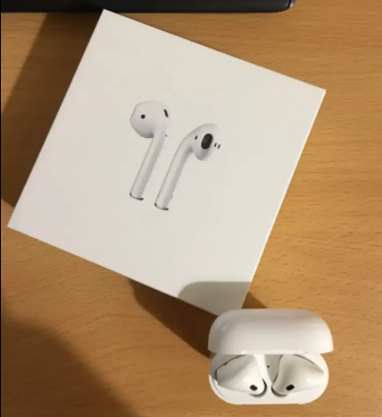 Generation 2 apple airpods Available for sale