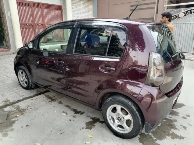Toyota passo 2012 Model Available for Sale in Lahore