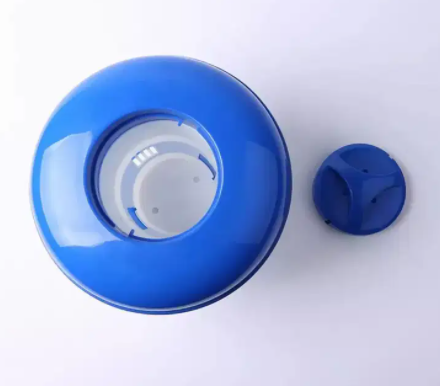 Chlorine dispensers pools water tanks floating cleaners with tablets
