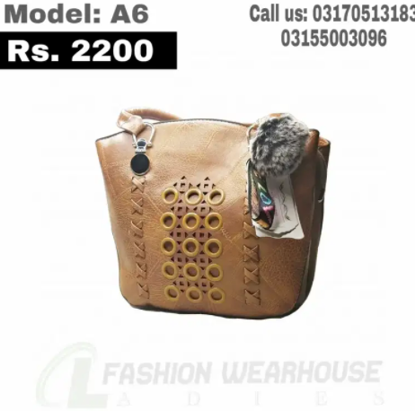 New Ladies Purse, Clutch and university bags Available for Sale in Islamabad
