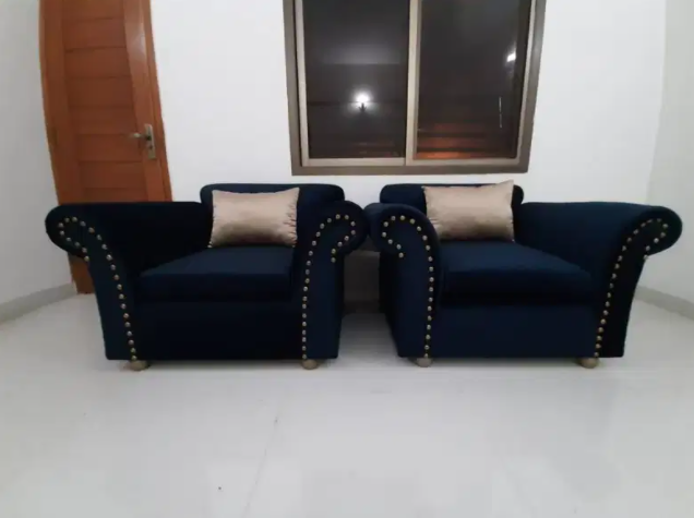 New beautiful 2 seter bed room sofa Set Available for Sale in Karachi