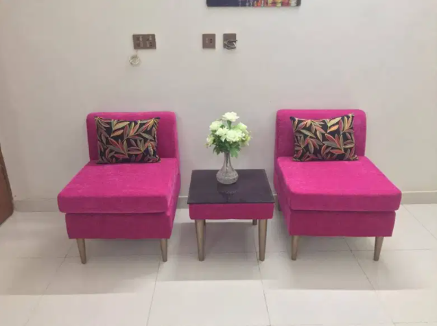 New beautiful 2 seter bed room sofa Set Available for Sale in Karachi