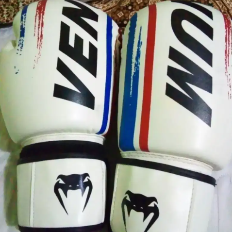 New Venum Boxing gloves Available for Sale