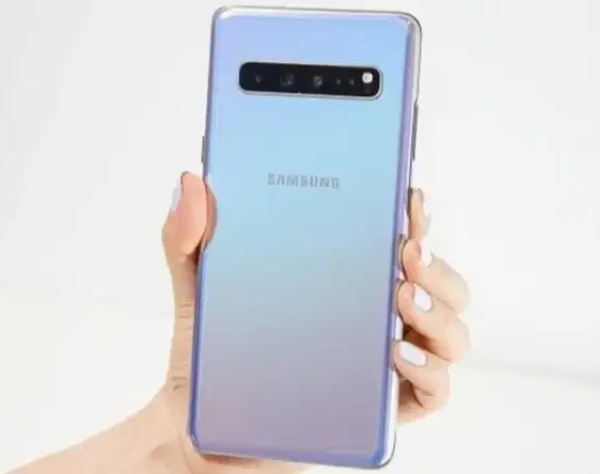 Samsung S10 Plus 5G 8/256gb Smartphone Available for Sale in Gujrat
