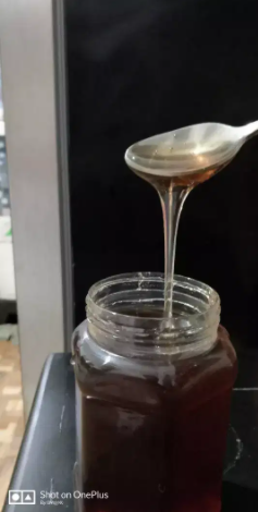 Pure Honey (choti Makhi ka) Available for sale