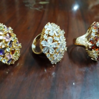 New Artificial jewellery Available for Sale in Lahore
