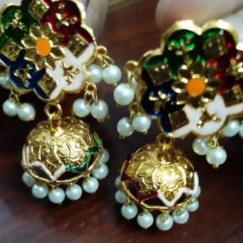 New Artificial jewellery Available for Sale in Lahore