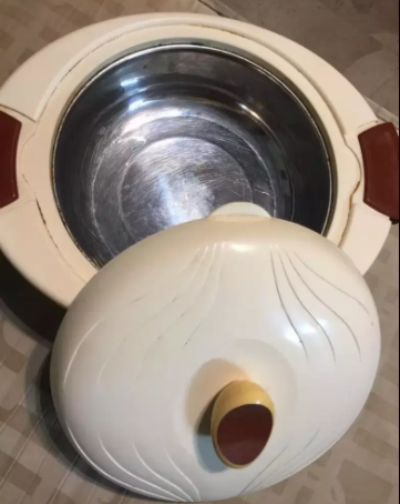 Hotpot Available for Sale in Good Condition