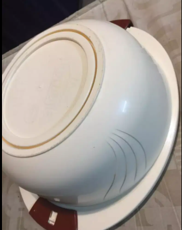 Hotpot Available for Sale in Good Condition