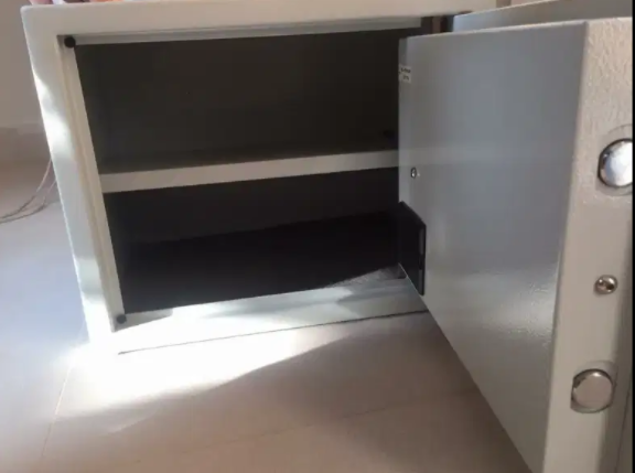 New Lock safe Available for Sale