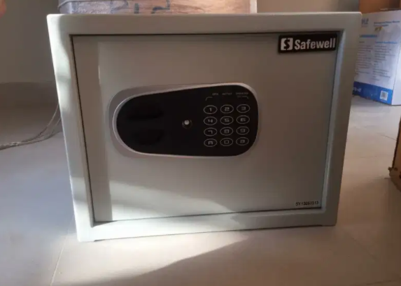 New Lock safe Available for Sale
