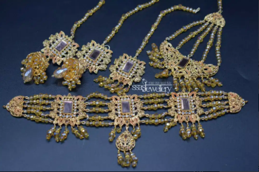 New Gold plated bridal jewelery Available for Sale in Rawalpindi