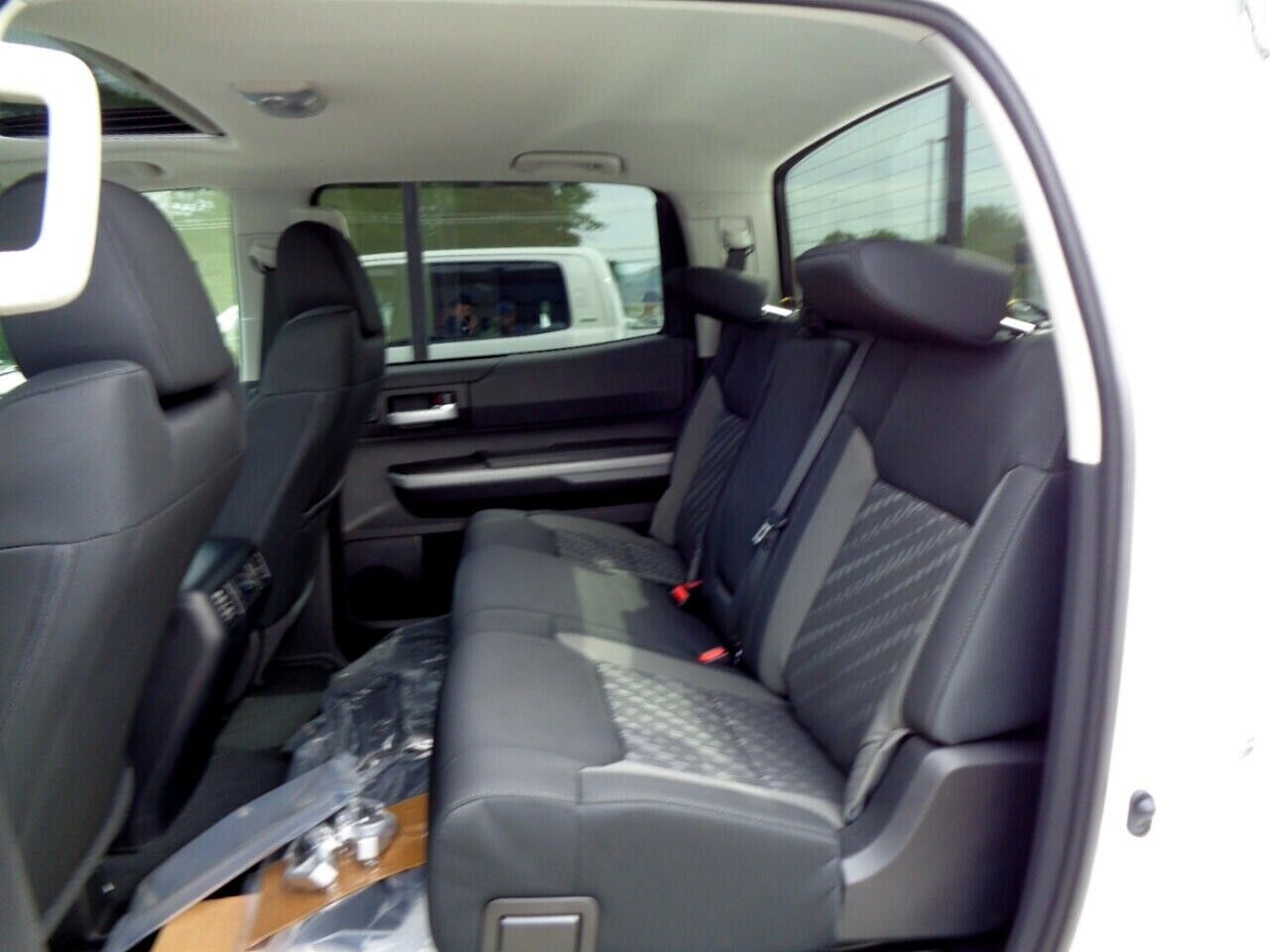 2020 Toyota Tundra SR5 Crew Max 4WD