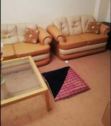 7 seaters Sofa set Available for sale in Karachi
