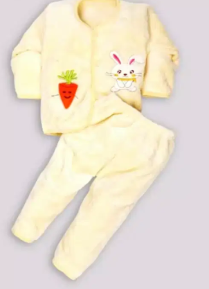 Kids Winter dress Available for sale in normal range