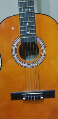 Classical guitar Available for Sale in Islamabad