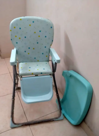 Baby high chair Available for Sale