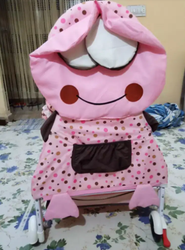 Kids Cradle Available for Sale in Karachi