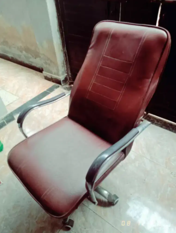 Computer Chair Available For Sale in Karachi