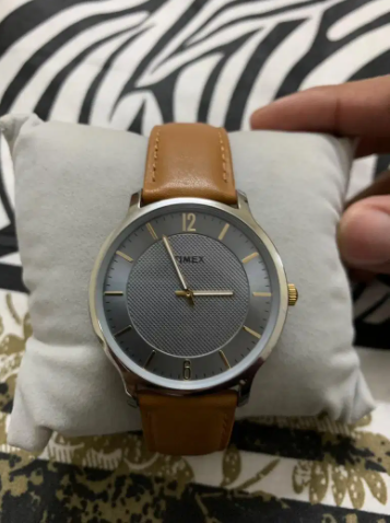 Original Timex watch serial no (TW2R497) In warranty Available for Sale