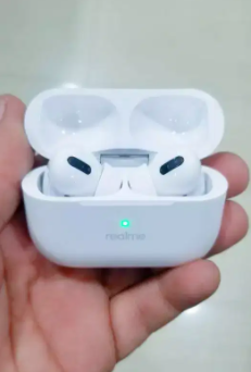 Airpods pro Realme Available for Sale in Karachi