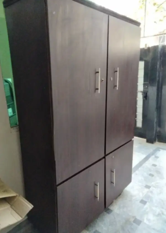 Beautiful Double Door Wardrobe Available for Sale in Lahore