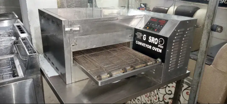 17" gasro Convere Piza oven with stand ss Available for Sale