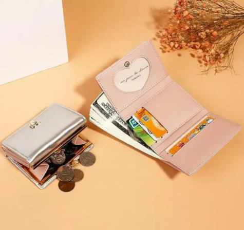 2020 New Creative Multi-function Pearl Wallet Women's Short Clutch for sale