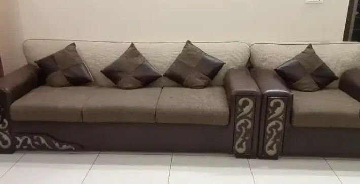 6-seater sofa set (serious buyers only) available for sale