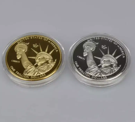 New US Soveniur Coin, Gold/Silver platted Available for sale in Abbottabad