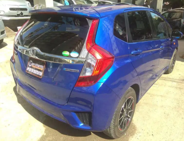 HONDA FIT 2015 MODEL Blue Color Available for sale in Islamabad