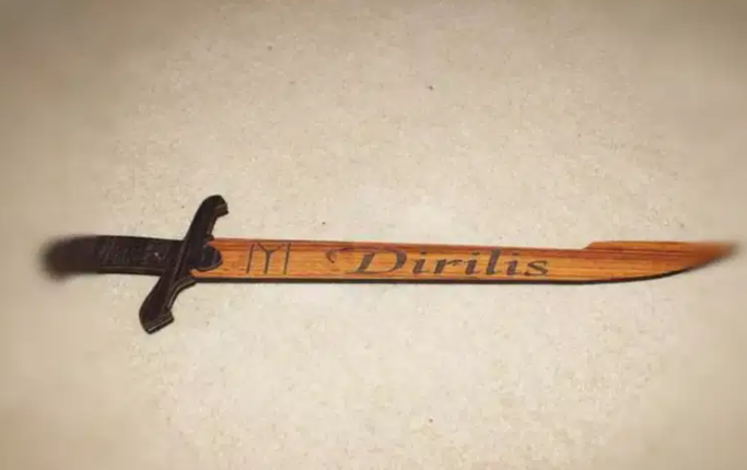 New Good wood  thing simple price Available for sale in Lahore