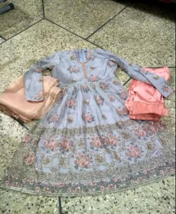 Short frock Available for sale in Karachi
