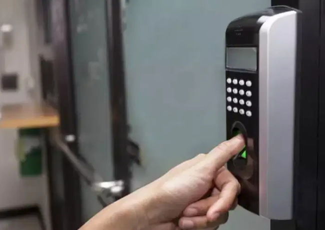 Biometric Electric door lock system and attendance Available in Lahore