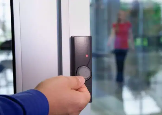 Biometric Electric door lock system and attendance Available in Lahore