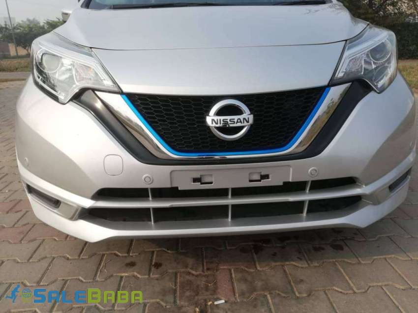  - , km Nissan Note MEDALIST  Fresh Import