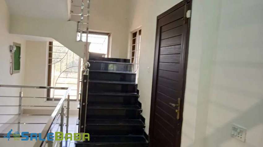 3 Bds  3 Ba  10 Marla 10 Marla Upper Portion like brand new for rent in Bahria
