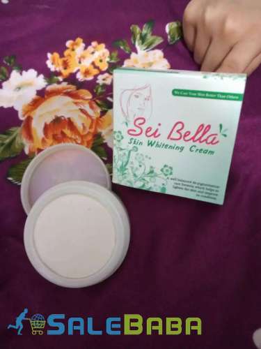 Whitening cream  face mask ShahraeFaisal, Karachi, Sindh