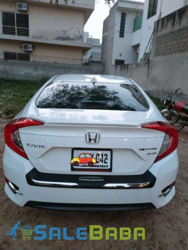 2018  35,000 km Honda Civic 18 full option total genuine Venus Housing Scheme,