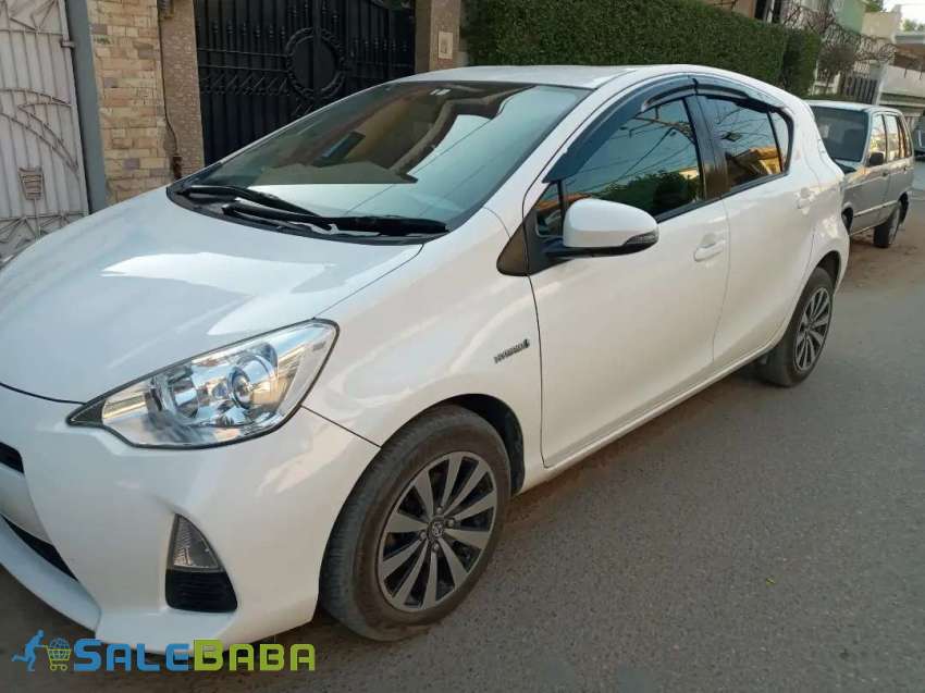 2014  102,000 km Toyota Aqua S 2014 reg 2017 Federal B Area, Karachi, Sindh