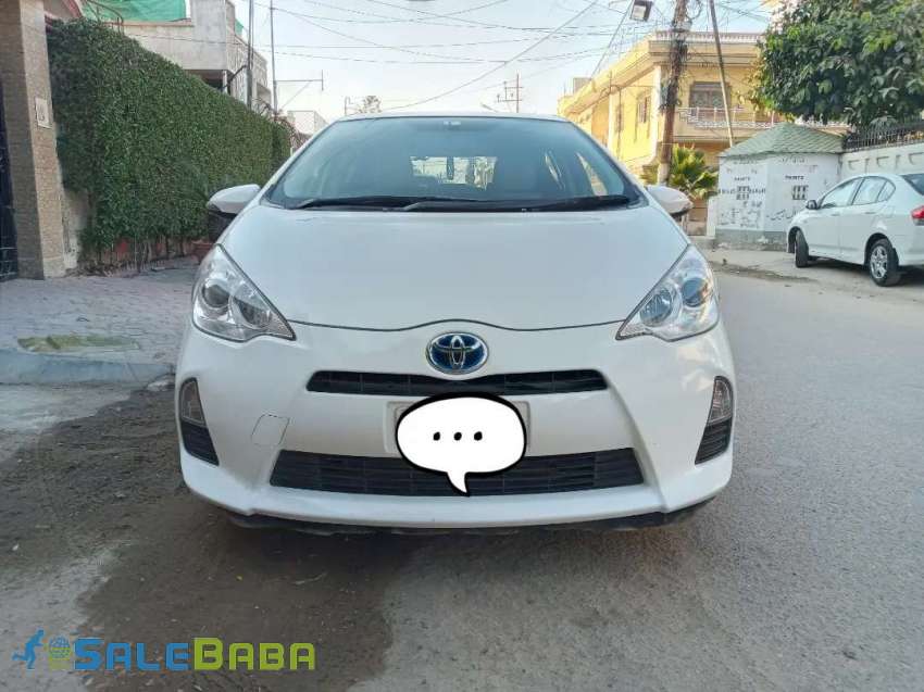 2014  102,000 km Toyota Aqua S 2014 reg 2017 Federal B Area, Karachi, Sindh