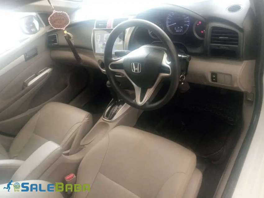 2019  24,000 km Honda city prosmetic 2019 auto Faisal Town, Lahore, Punjab