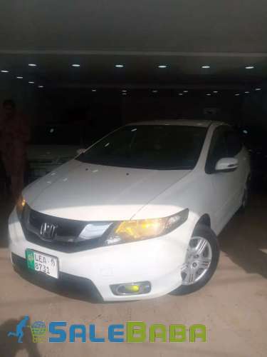 2019  24,000 km Honda city prosmetic 2019 auto Faisal Town, Lahore, Punjab