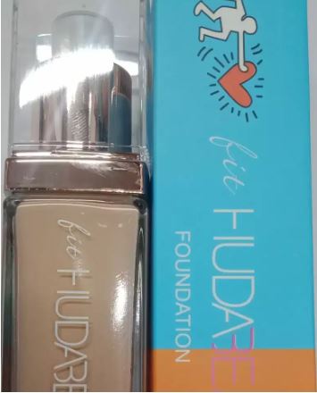 Huda beauty makeup foundation